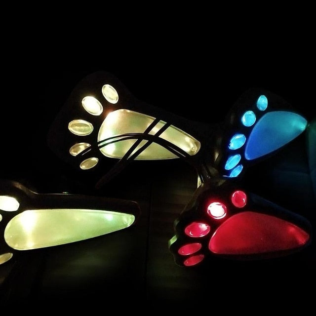 Solar Bear Claw Lawn Light™